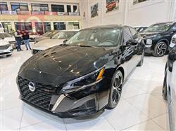 نيسان ألتيما